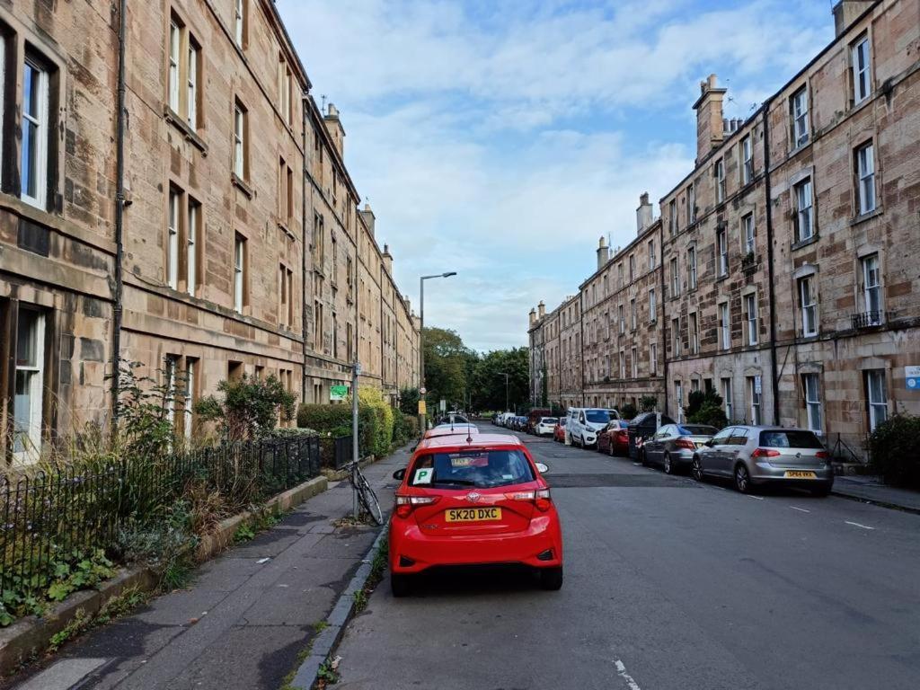 City Centre Flat - Sleep Upto 4 Edimburgo Exterior foto