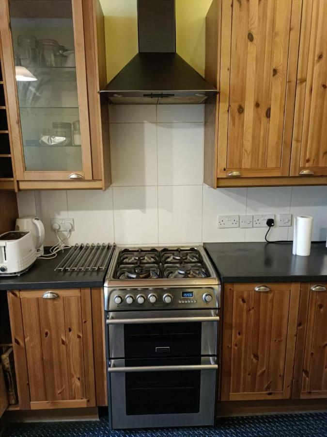 City Centre Flat - Sleep Upto 4 Edimburgo Exterior foto